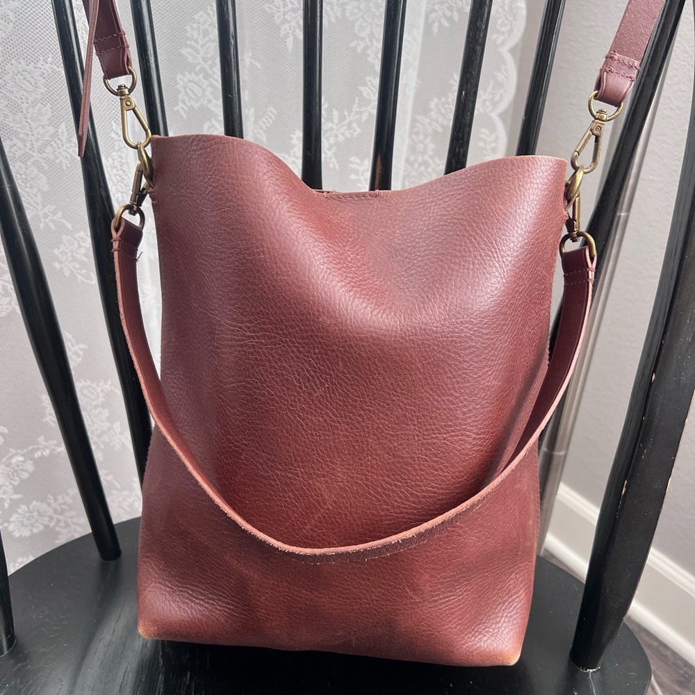 Madewell Transport Bucket Bag
